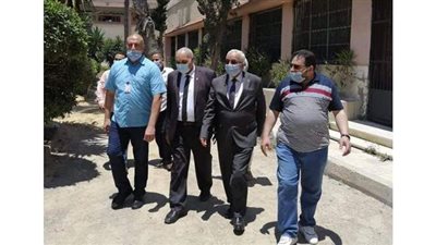 نائب وزير التربية والتعليم يتفقد لجان سير النظام والمراقبة بالإسكندرية
