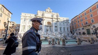 السلطات الإسبانية تعزل نحو 200 ألف مواطن بسبب فيروس كورونا