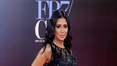 هاشتاج رانيا يوسف يتصدر تويتر بعد إعلان تعرضها للتحرش