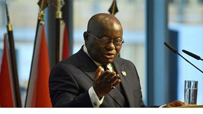 رئيس غانا يدخل العزل الصحي عقب إصابة شخص مقرب منه بكورونا