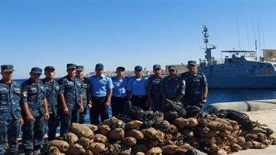 القوات البحرية تحبط محاولة تهريب كمية كبيرة من البانجو إلى داخل البلاد