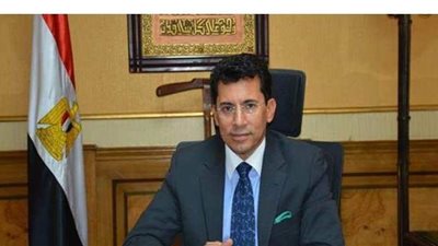 وزير الرياضة يجتمع باللجنة المنظمة لمونديال اليد 2021