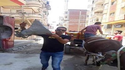 حي ضواحي بورسعيد يصادر مكبرات الصوت من الباعة الجائلين | صور