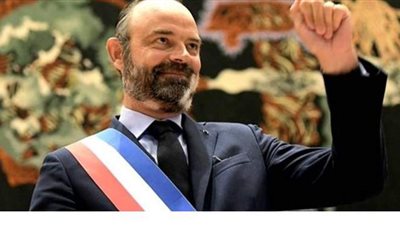 انتخاب رئيس الوزراء الفرنسي السابق رئيساً لبلدية هافر