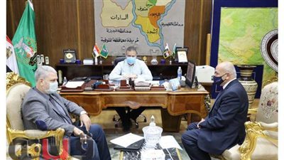 محافظ المنوفية يلتقي بمسئول وزارة الزراعة لمناقشة دعم المشروعات الصغيرة