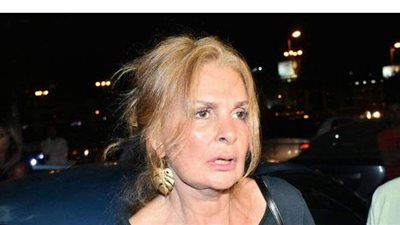 يسرا تبكي على الهواء حزنا على فراق رجاء الجداوي: 