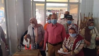 أحياء الإسكندرية تتابع الإجراءات الآحترازية بالمقاهى والكافيتريات