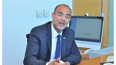 البنك التجاري الدولي يحجز دورا كاملا بأحد الفنادق الكبرى للعزل الصحي لموظفيه كإجراء احترازي