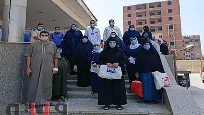 تعافي 12 مصابًا بكورونا وخروجهم من عزل مستشفى الواسطى ببني سويف