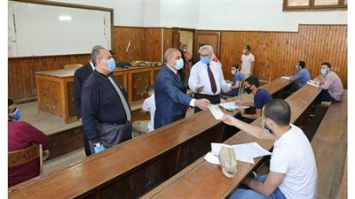 هدوء في أول أيام امتحانات الفرق النهائية بتربية الأزهر بأسيوط | صور