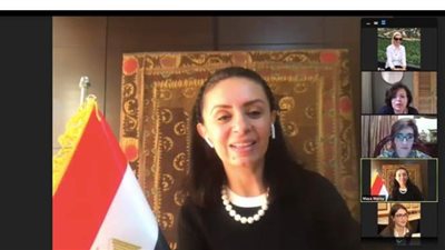 مايا مرسي تستعرض تقارير رصد السياسات والبرامج الداعمة للمرأة