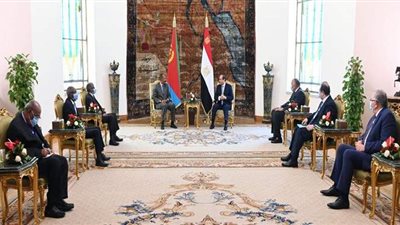 رسائل رئيس إريتريا من الاتحادية.. نتطلع لتطوير العلاقات وتكثيف التنسيق.. يشيد بدور مصر في تحقيق الاستقرار في منطقة القرن الإفريقي