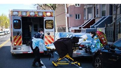 وفيات كورونا في الولايات المتحدة تتخطى حاجز 130 ألفا