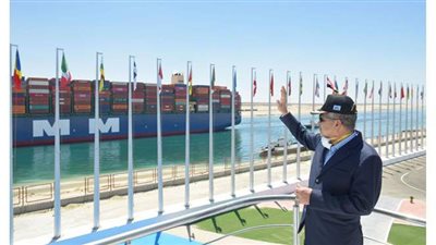 رئيس هيئة قناة السويس يناقش مع غرفة الملاحة الدولية أزمة البحارة العالقين