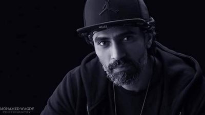 بعد تعرض والدته لوعكة صحية.. محمد علاء يطلب من  الجمهور  الدعاء لها