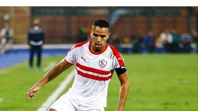 هل طلب حازم إمام من الزمالك الحصول على 8 ملايين جنيه لتجديد تعاقده؟
