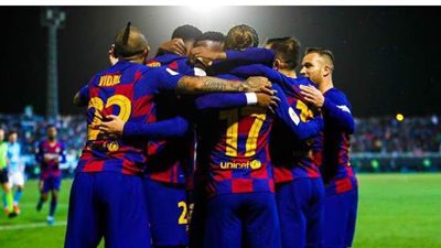 برشلونة يعلن براءته من إهانة رموزه ببيان رسمي