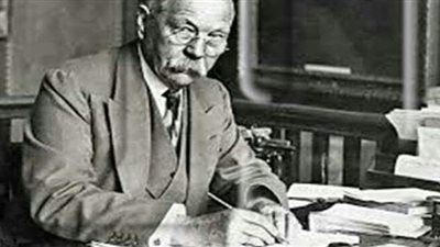 في ذكرى وفاته.. 6 معلومات عن آرثر كونان دويل مبتكر شخصية 