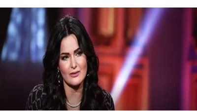 إيداع سما المصري قفص الاتهام خلال نظر استئنافها على حكم حبسها ٣ سنوات