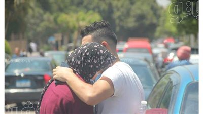 انهيار طالبة بسبب الفيزياء..  ووالدها: 