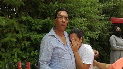 الحزن يخيم على طلاب الثانوية العامة بسبب 