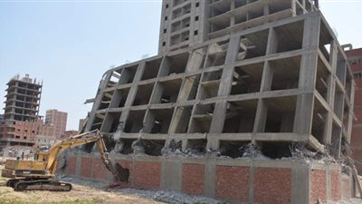 أجهزة الأمن تزيل عقارات ومباني مخالفة  بـ 6 محافظات