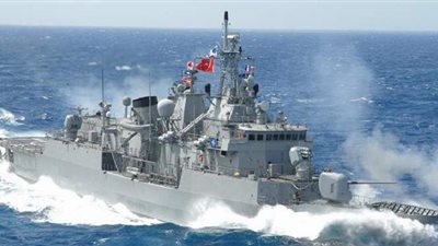 تركيا تواصل استفزازاتها في المتوسط بمناورات جديدة