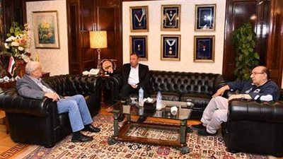 الخطيب يتفق مع رئيس المقاولون على كل الأمور الخاصة بانتقال «طاهر» للأهلي