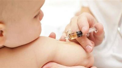 الصحة العالمية  تكشف أهمية تطعيم مواليد ٢٠١٦ حتى ٢٠١٨ ضد شلل الأطفال بالحقن