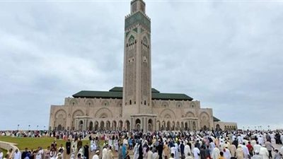 المغرب يعلن إعادة فتح المساجد تدريجياً الأسبوع المقبل وفق 7 شروط