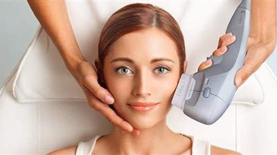 الفرق بين تقنية الهايفو وعمليات الليزر لشد الوجه