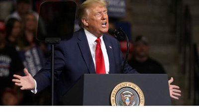 ترامب يخطر الكونجرس بانسحاب واشنطن من الصحة العالمية