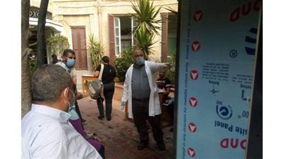 غرفة تعقيم وكمامات لطلاب الثانوية العامة قبل دخول الامتحانات بالإسكندرية