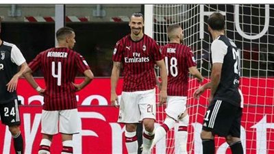 ميلان يكتسح يوفنتوس برباعية في الدوري الإيطالي