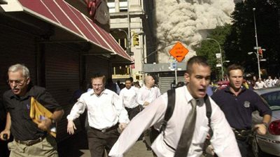 وفاة صاحب أشهر صورة في هجوم 11 سبتمبر متأثرا بإصابته بكورونا