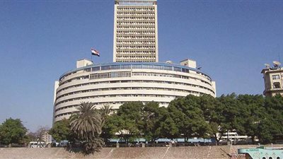 اخبار ماسبيرو.. الهندسة الإذاعية تتابع صيانة المحطات والاستديوهات