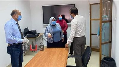 رئيس جامعة القناة تتابع الامتحانات بمعهد الاستزراع السمكي | صور