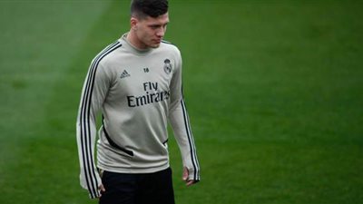 عزل لاعب ريال مدريد بسبب فيروس كورونا