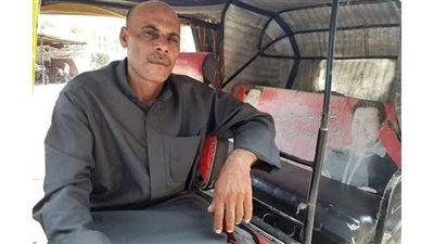 سائق توك توك يعيد حقيبة مجوهرات لصاحبها في الدقهلية