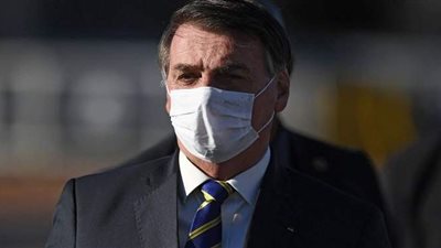 الرئيس البرازيلي يعلن بدء تعافيه من فيروس كورونا