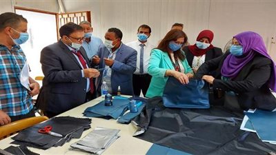 جامعة بنها تتابع مركز تسويق منتجات كلية التربية النوعية