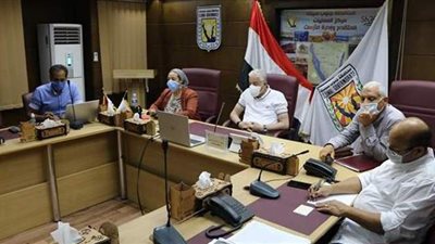 محافظ جنوب سيناء يتابع المخطط الاستراتيجي لشرم الشيخ