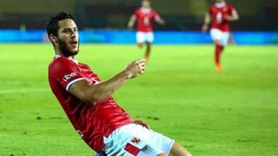 شوبير يوضح حقيقة توقيع رمضان صبحي وصالح جمعة للزمالك