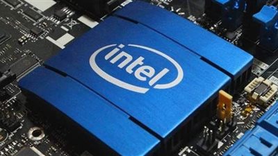 إنتل تطرح منفذ توصيل الأجهزة الطرفية الشامل ومتعدد الأغراض Thunderbolt™ 4