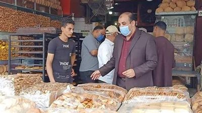 ضبط ٢ طن و١٥٠ كيلو مخلل وإعدام مخبوزات غير صالحة في حملة ببني عبيد