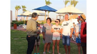 بدء عودة الأفواج السياحية  إلي بلادهم دون أي إصابات بـ 