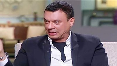 عباس أبو الحسن يفجر مفاجأة حول تحرش طبيب أسنان مشهور بمئات المرضى