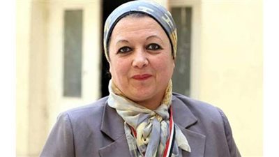 ماجدة نصر تطالب التعليم بحل أزمة الـ 36 ألف معلم والكف عن الإعلانات الوهمية