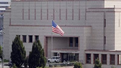 احتجاجات أمام السفارة الأمريكية في لبنان