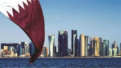 بدون سابق إنذار.. قطر تخفض رواتب مئات المغاربة